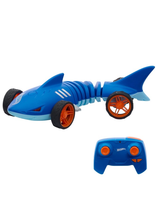 Hot Wheels Mutant Machine Shark Speeder Remote Control Car (1:15, 2.4 GHz)