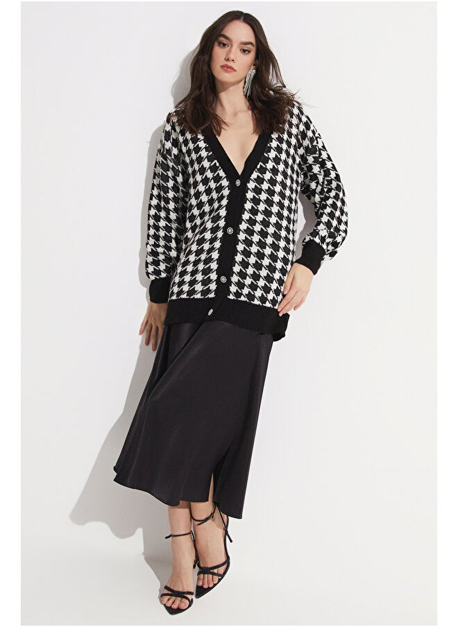 June Houndstooth Patterned Stoned Cardigan Black - White