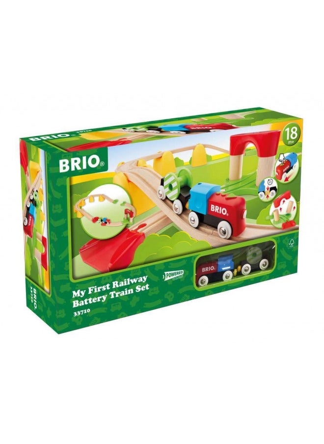 Brio World 33710 - My First Railway Battery Operated Train Set - 25 Piece Wood Train Set Toy with Accessories and Wooden Tracks for Kids Ages 18 Months and Up