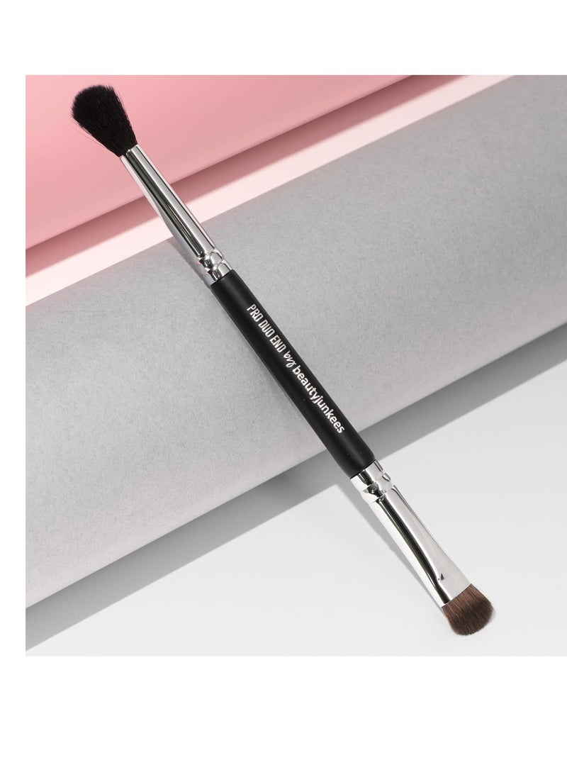 Double Ended Eye Shadow Brush Makeup – Eyeshadow Brush Set, Eye Makeup Brushes, Fluffy Eyeshadow Blending Brush, Flat Shader Brush Lid Packing, Crease Blender, Smudge Eye Brush, Cream Powder Make Up