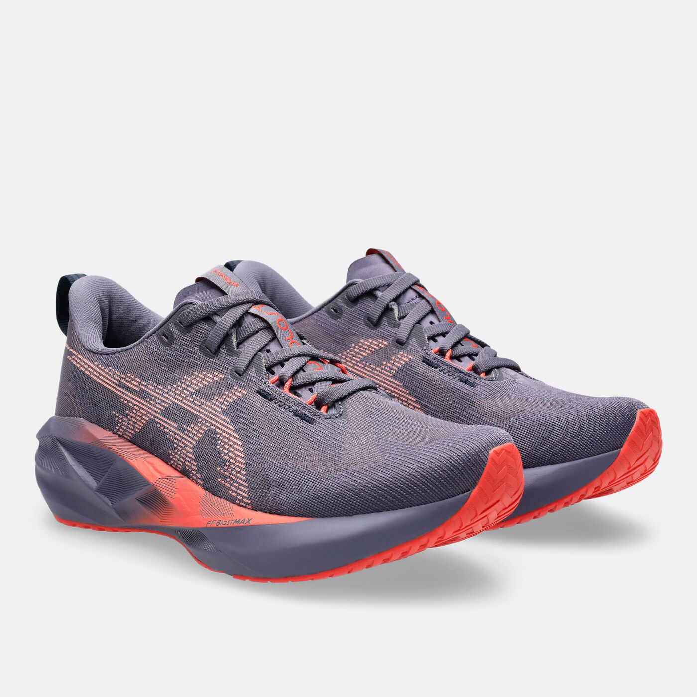 Women's NOVABLAST 5 Running Shoes