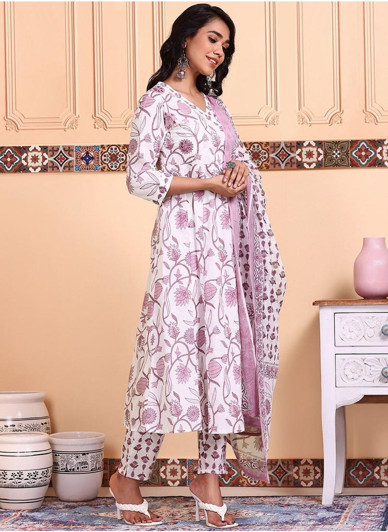 Women Pink Cotton Kurta sets with Dupatta