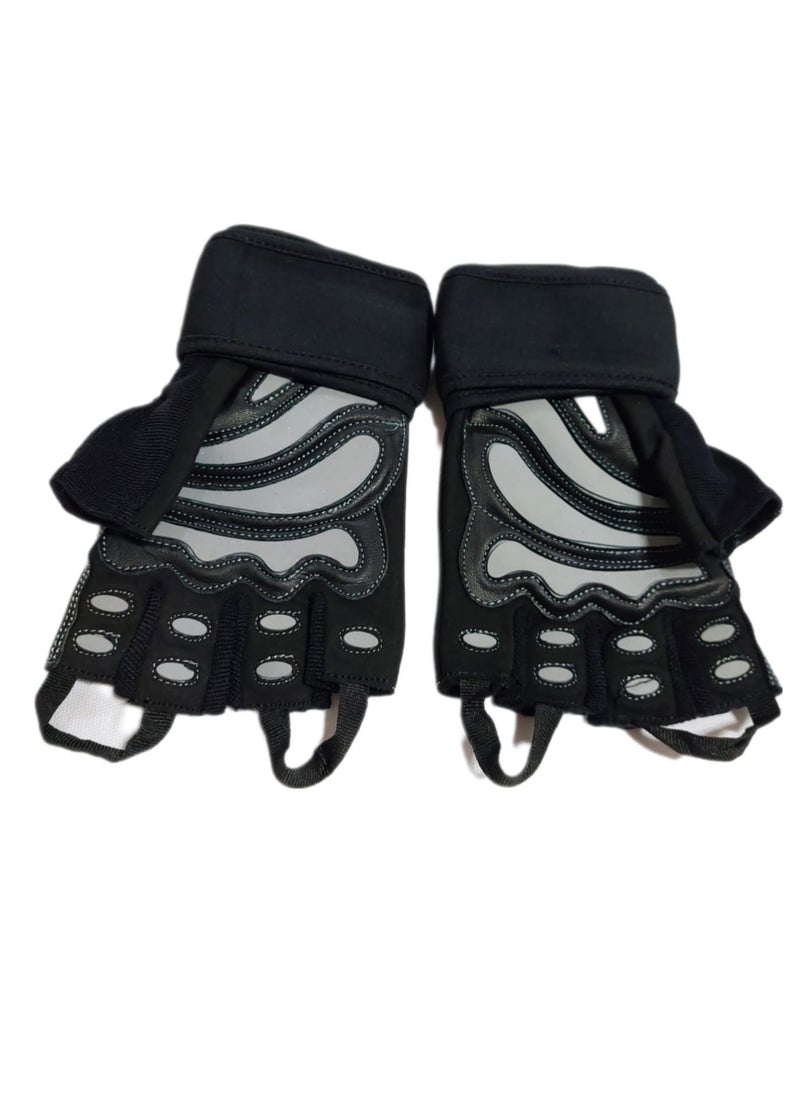 Gloves for all types of training made off pure leather with wrist support