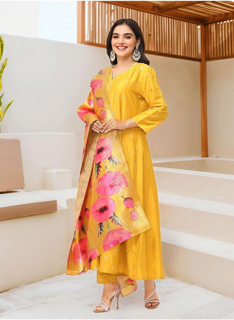 Women YELLOW Kurta Set with Duppatta