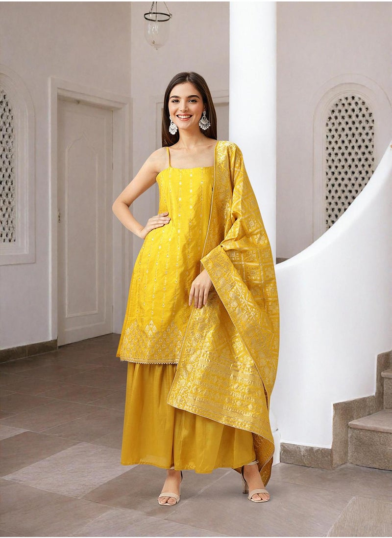 Women Yellow Kurta Set with Dupatta