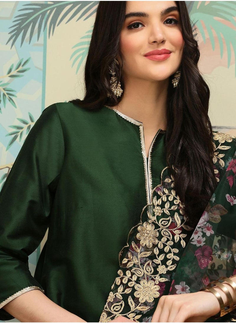 Women DARK GREEN Kurta Set with Duppatta