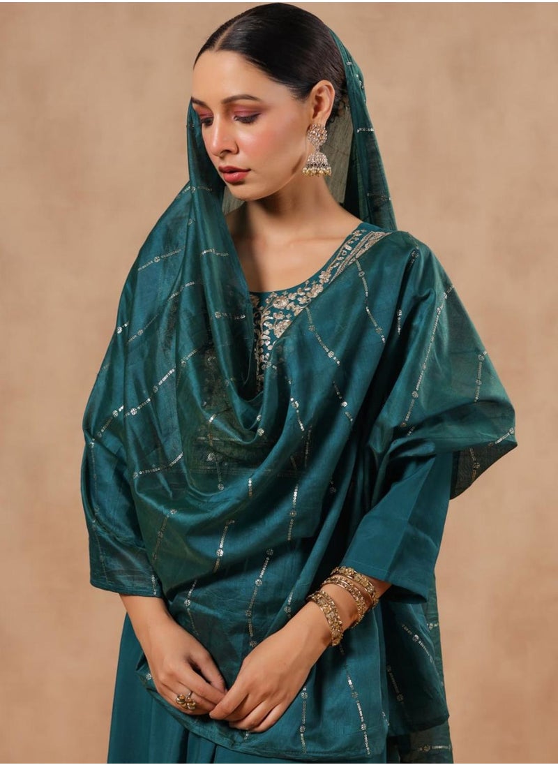 Women's Ethnic GREEN STRAIGHT POLY SILK Kurta Set w Dupatta