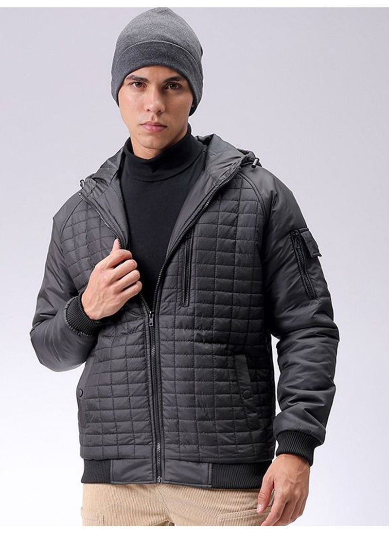 Men Slim Fit Solid Puffer Jackets