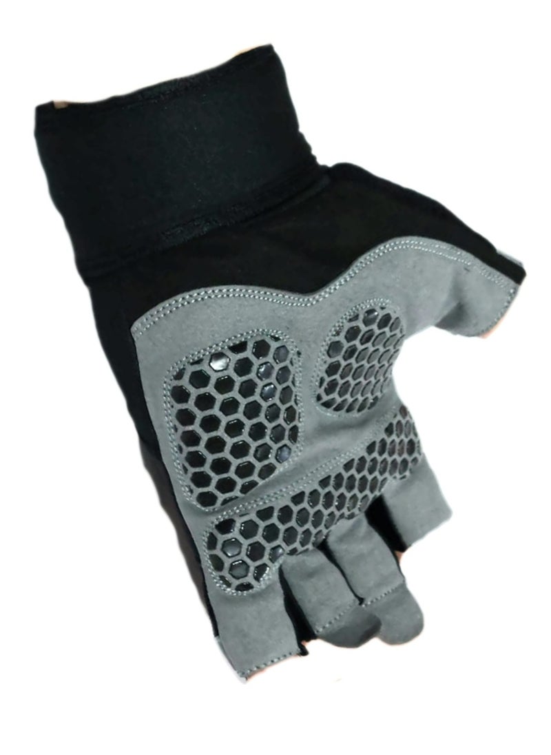 Gloves for all types of training made off pure leather with wrist support