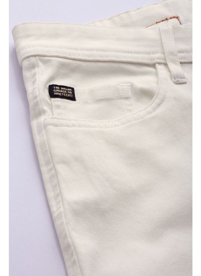 Men Slim Fit Solid Mid-Rise Chinos