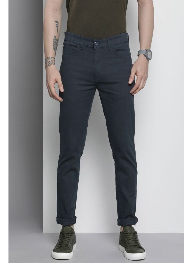 Men Slim Fit Solid Mid-Rise Stretchable Chinos