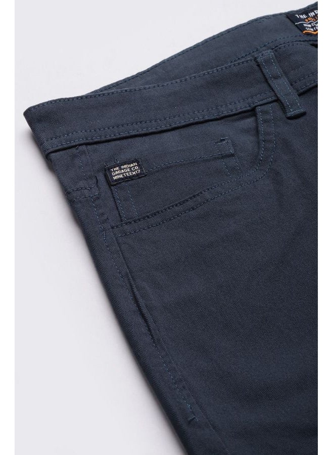 Men Slim Fit Solid Mid-Rise Stretchable Chinos