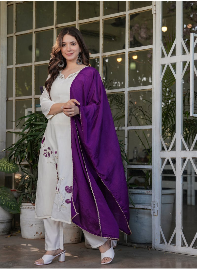 Women's Viscose Rayon embroidery straight kurta with pant and dupatta sets