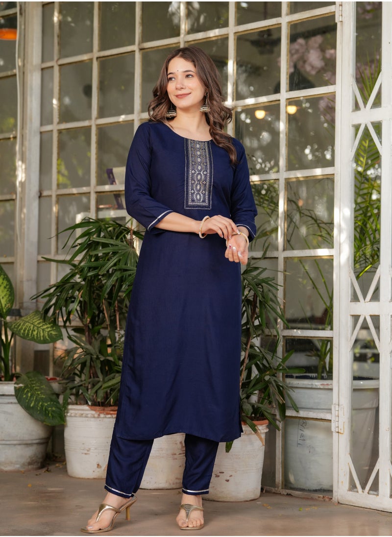 Women's Viscose Rayon Blue Embroidery Straight Kurta with Pant and Dupatta Set.