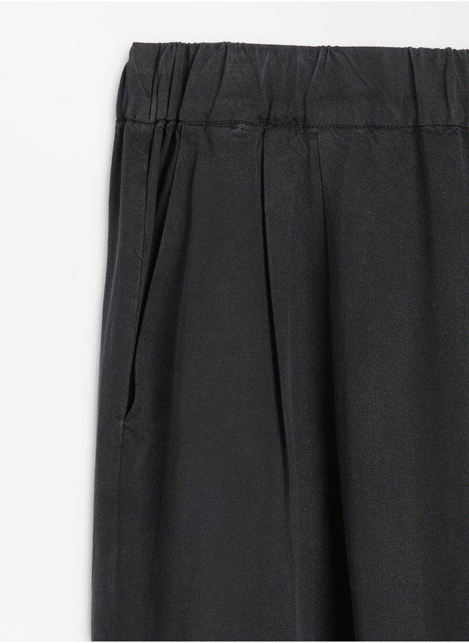 Elastic Waist Pants With Pleats