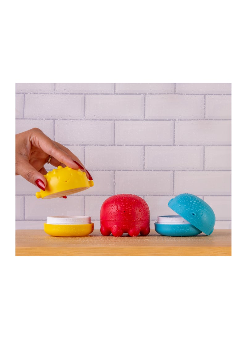 Ubbi - Squeeze and Switch Bath Toys  Multi