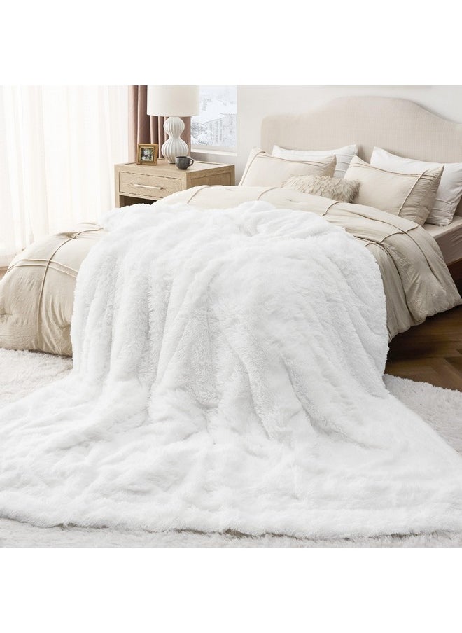 Bedsure Soft White King Size Blanket for Bed, Fluffy Fuzzy Large King Blanket for Winter, Cozy Plush Sherpa Fleece Faux Fur Blanket, Thick Warm Christmas Blanket Gifts for Women, Men, 108x90