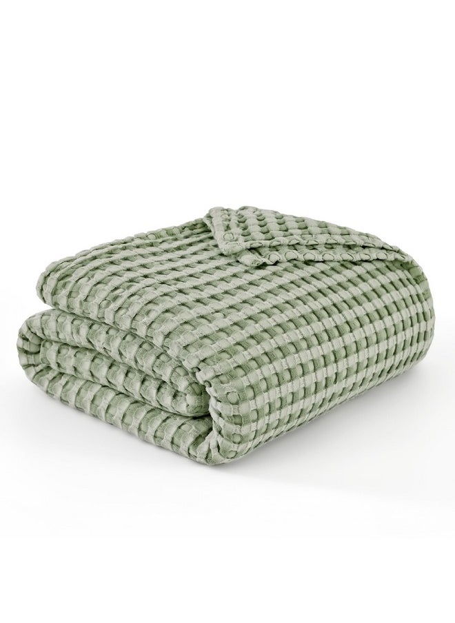 Bedsure Cooling Cotton Waffle King Size Blanket - Lightweight Christmas Blanket of Rayon Derived from Bamboo for Hot Sleepers, Luxury Throws for Bed, Couch and Sofa, Forest Green, 104x90 Inches