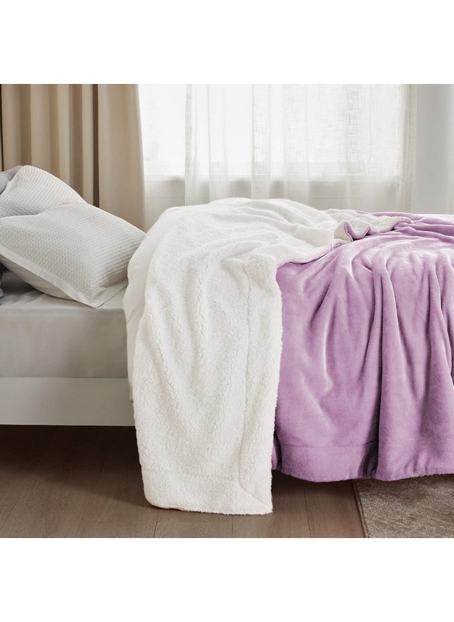 Bedsure Sherpa Fleece Throw Blanket for Couch - Thick and Warm Blanket for Winter, Soft Fuzzy Plush Throw Blanket for All Seasons, Lilac, 50x60 Inches