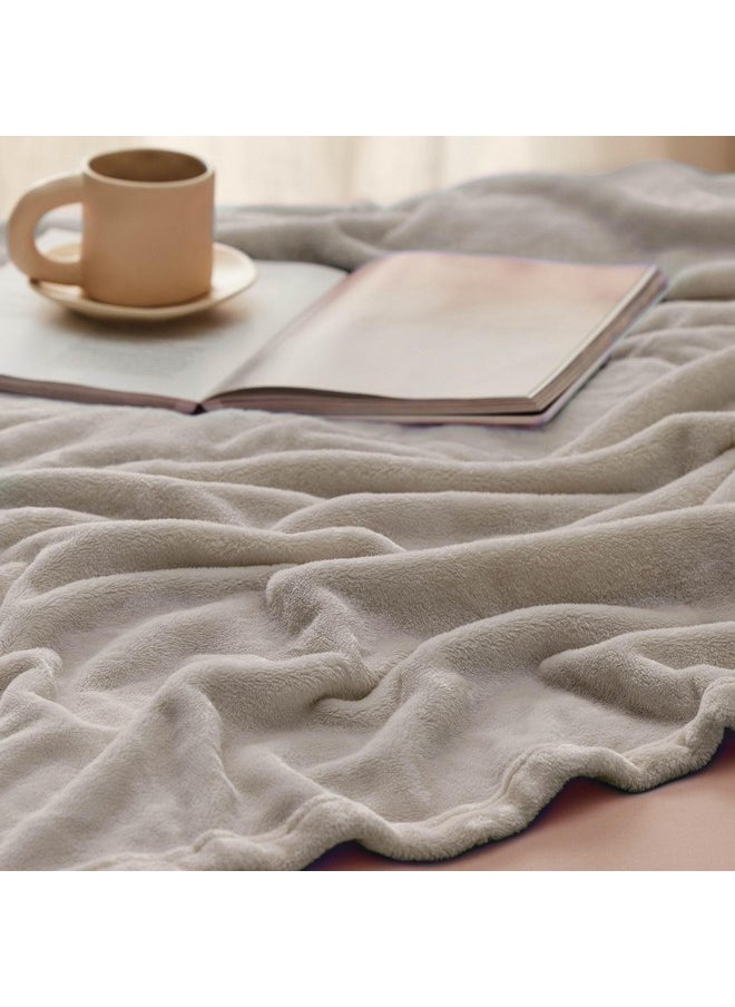 Bedsure Fleece Throw Blanket for Couch Oxford Tan - Lightweight Plush Fuzzy Cozy Soft Blankets and Throws for Sofa, 50x60 inches