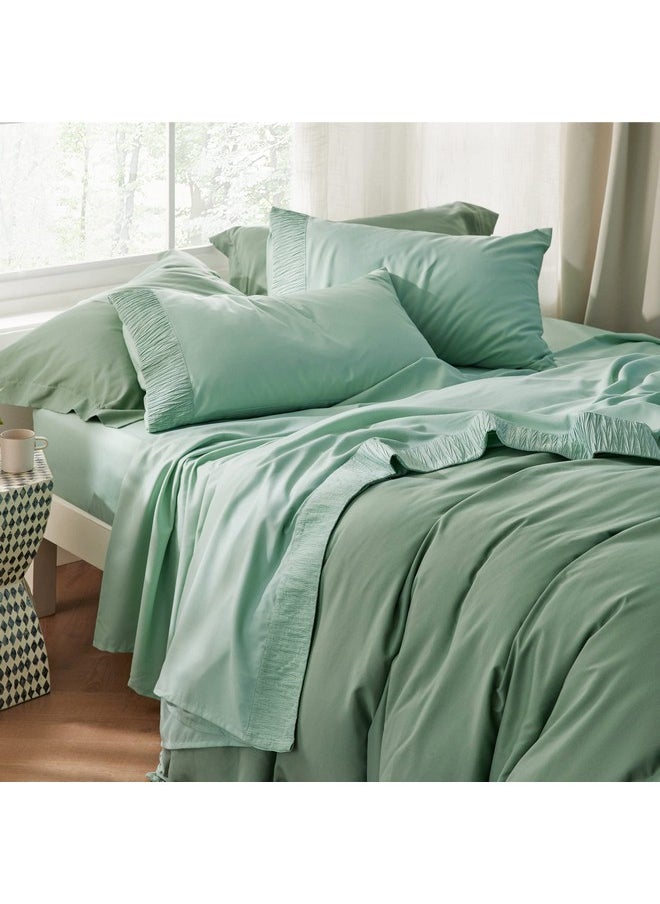 Bedsure Queen Sheet Set - Soft Sheets for Queen Size Bed, 4 Pieces Hotel Luxury Mint Green Sheets Queen, Easy Care Polyester Microfiber Cooling Bed Sheet Set