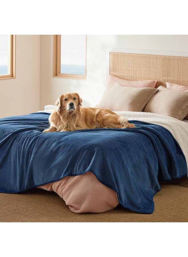 Bedsure Waterproof Blanket for Bed - Sherpa Fleece Waterproof Dog Blankets for Large Dogs, Pet Blankets for Bed/Couch/Dog Crate, Soft Plush Reversible Furniture Protector, Queen Size, 90