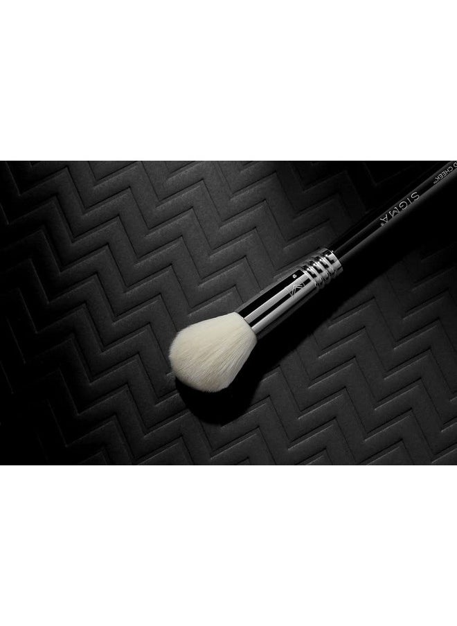 F76 Chiseled Cheek™ Brush