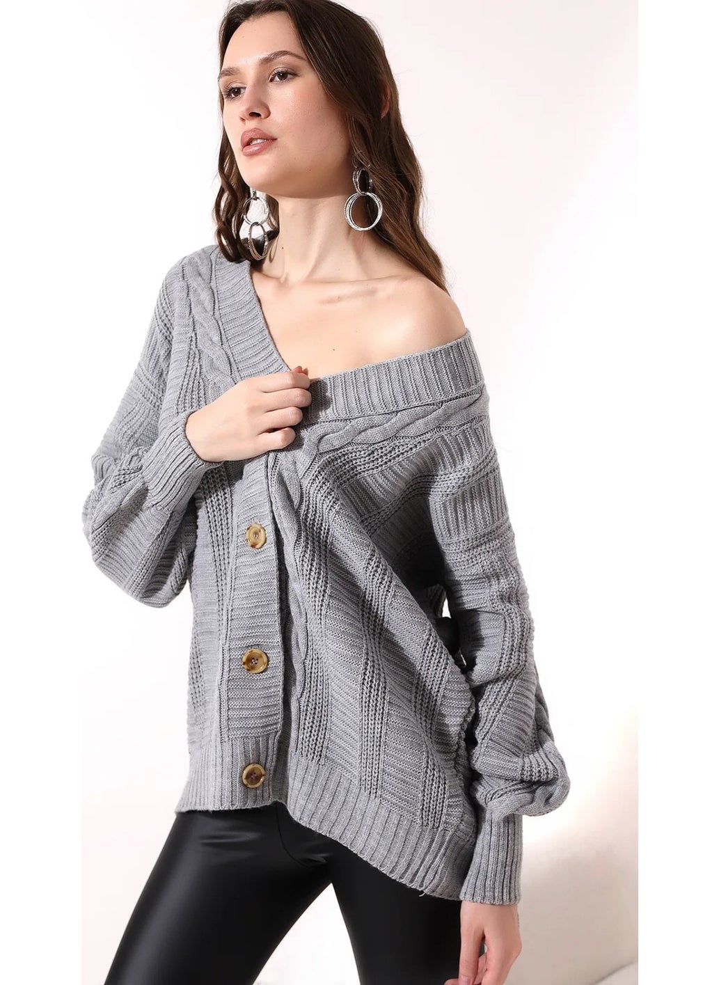 Women's Clothing Buttoned Cardigan