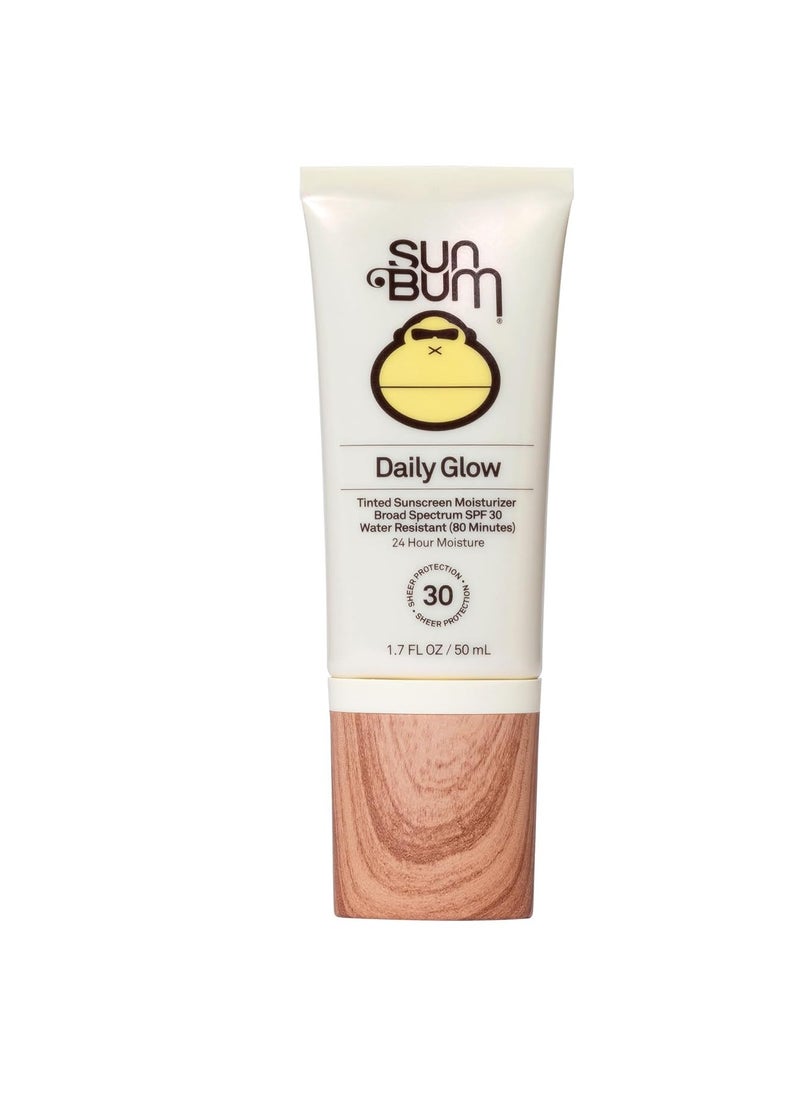 Sun Bum Daily SPF 30 Glow Sunscreen Face Lotion | Moisturizing Facial Sunblock | Tinted, Dewy Finish| Hawaii 104 Act Compliant (Octinoxate & Oxybenzone Free) | Travel Friendly | 1.7 oz