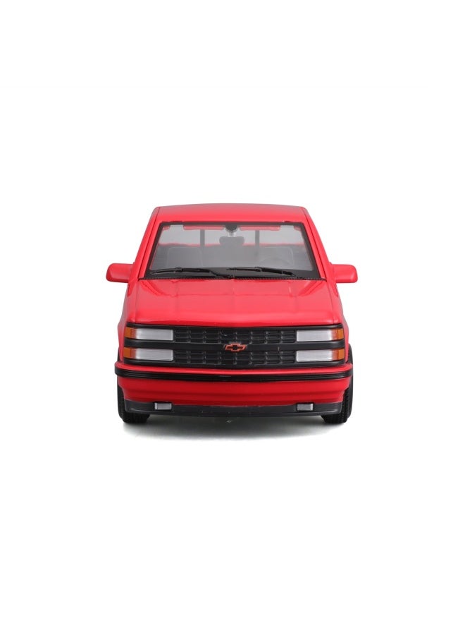 Maisto Chevrolet 454 SS Pick-up from 1993 Diecast Car (1:24, Red)