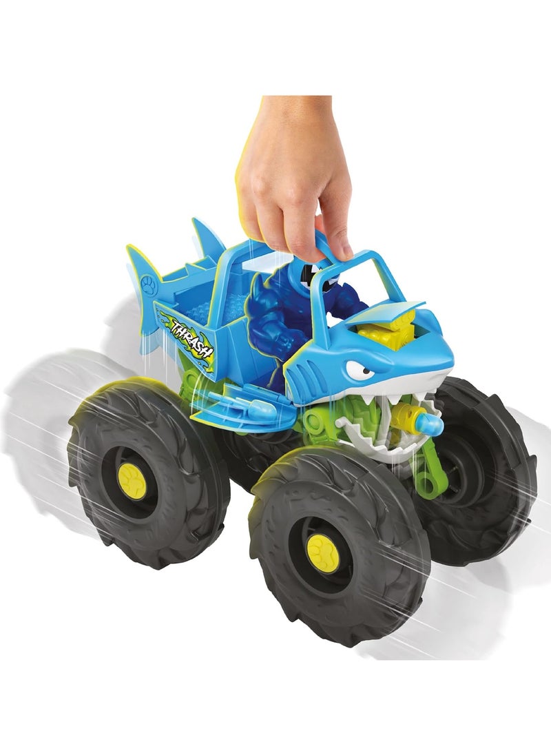 Heroes of Goo Jit Zu Stretch and Strike Thrash Mobile – Speed & Attack Action Vehicle with Missile Launcher