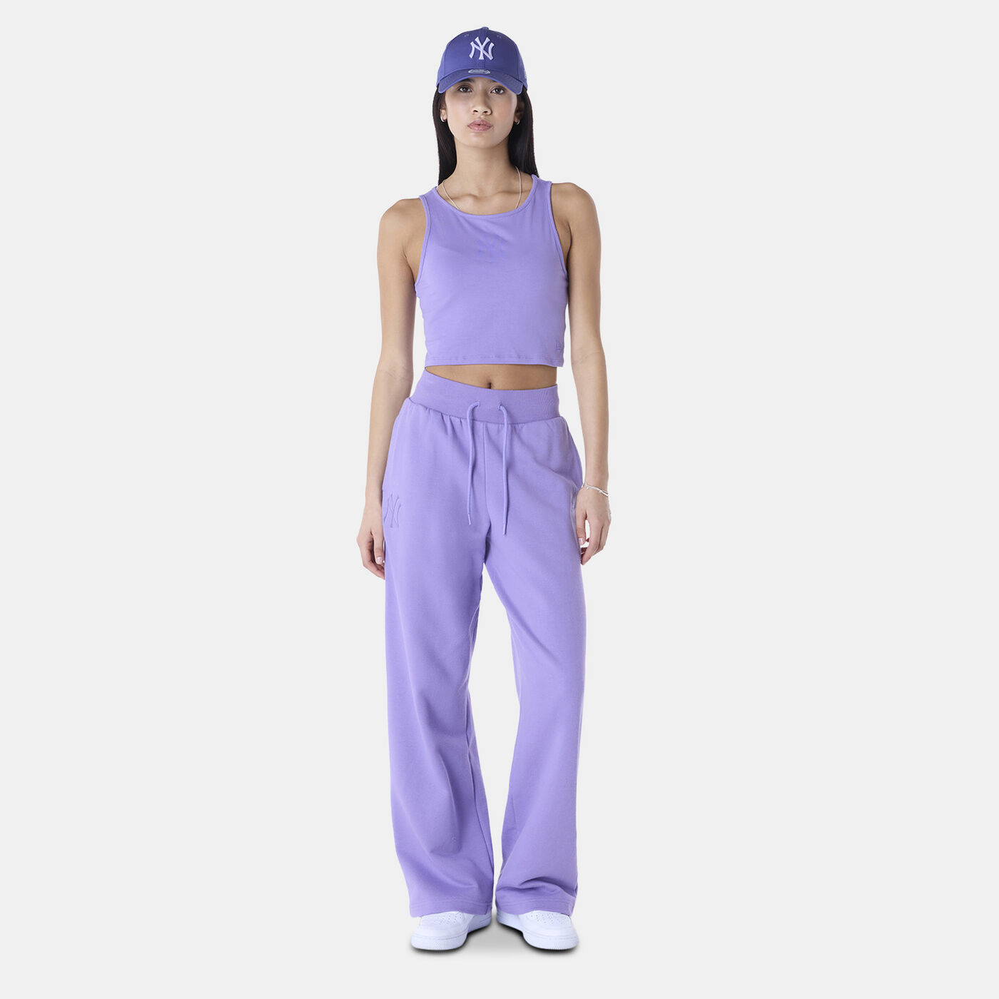 Women's MLB New York Yankees League Essential Joggers