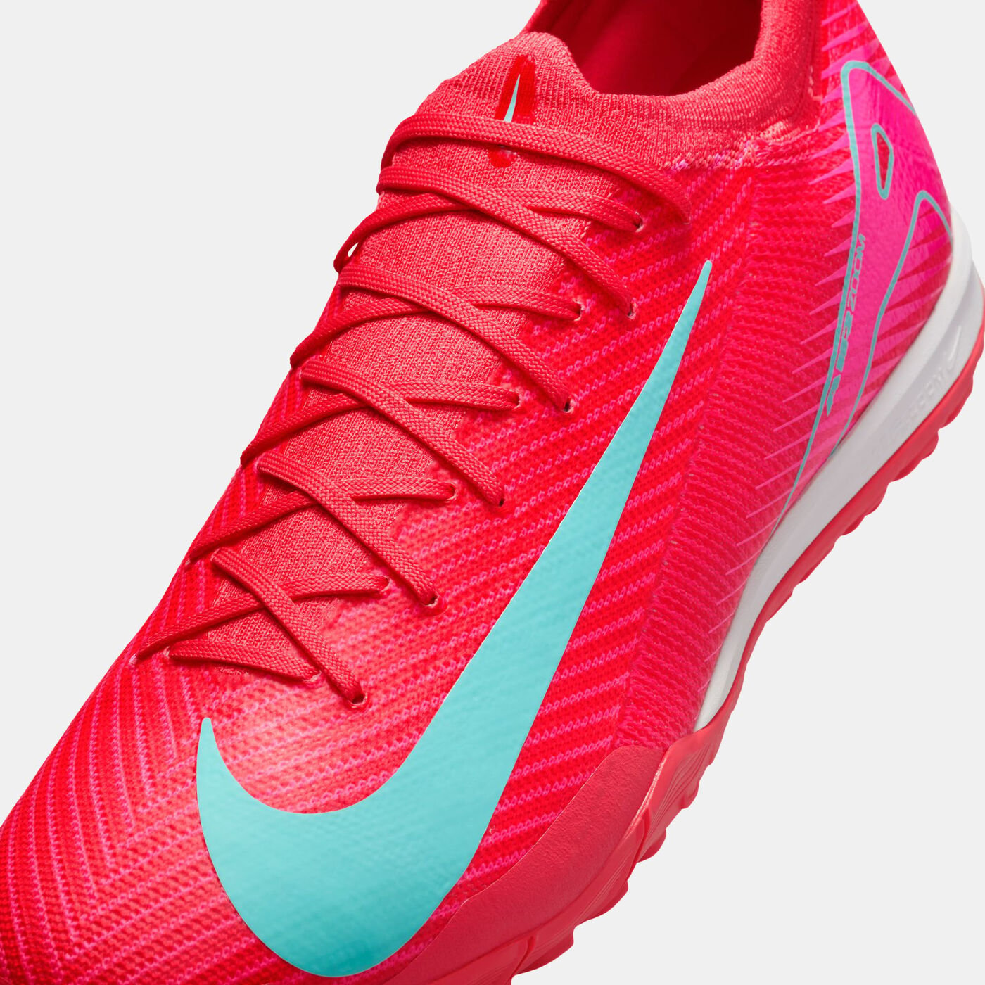 Mercurial Vapor 16 Pro TF Football Shoes