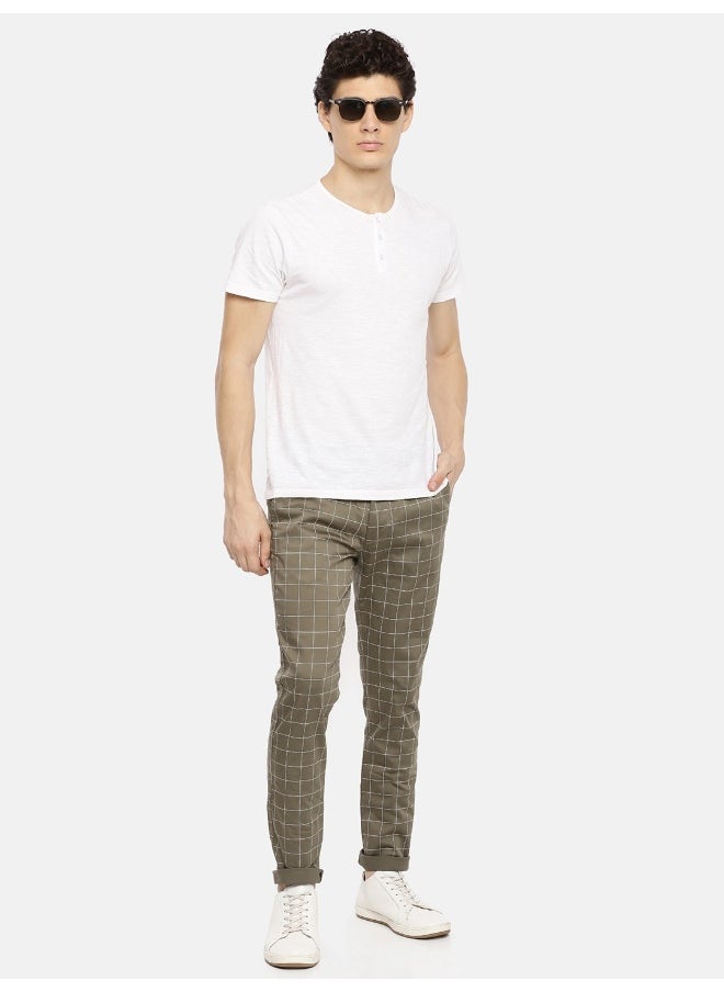 Men Slim Fit Checked Mid-Rise Chinos