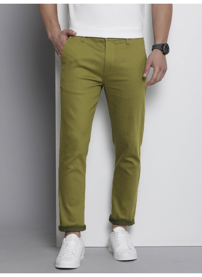 Men Slim Fit Solid Mid-Rise Stretchable Chinos