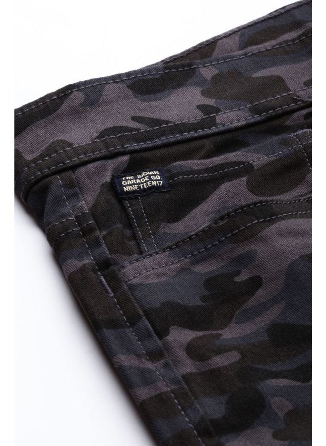 Men Slim Fit Camouflage Mid-Rise Chinos