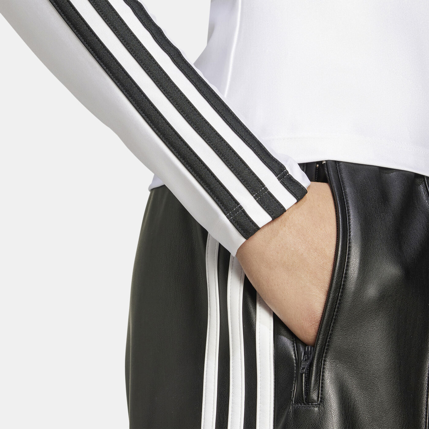 Women's Adicolor 3-Stripes Turtleneck Top