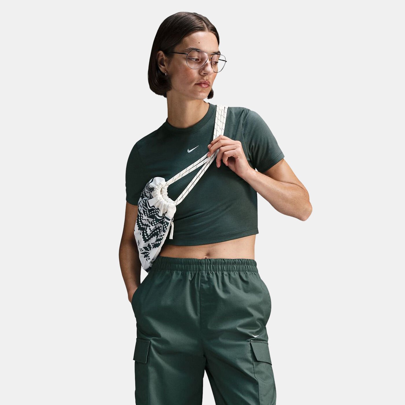 Women's Sportswear Essential Cropped T-Shirt