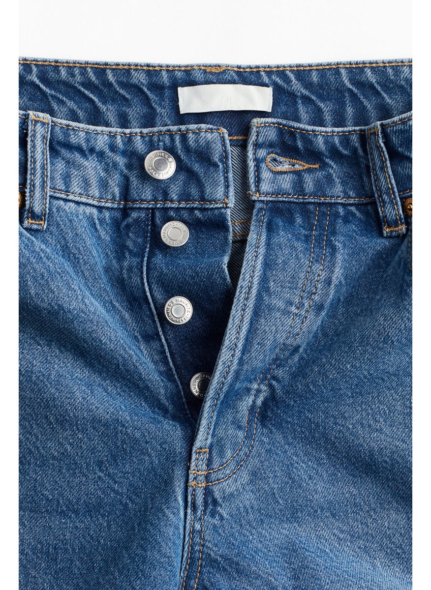 Straight Jeans