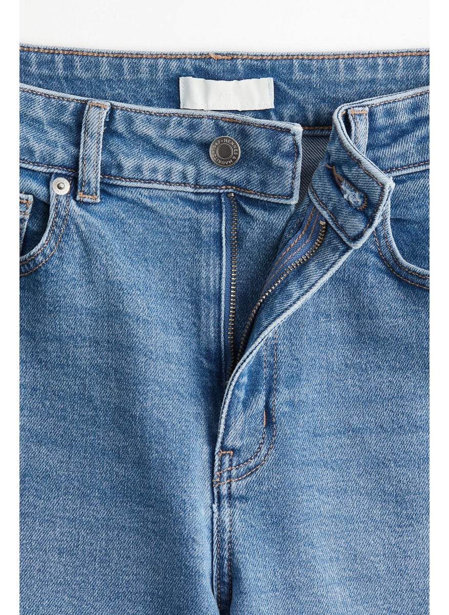 Tapered Jeans