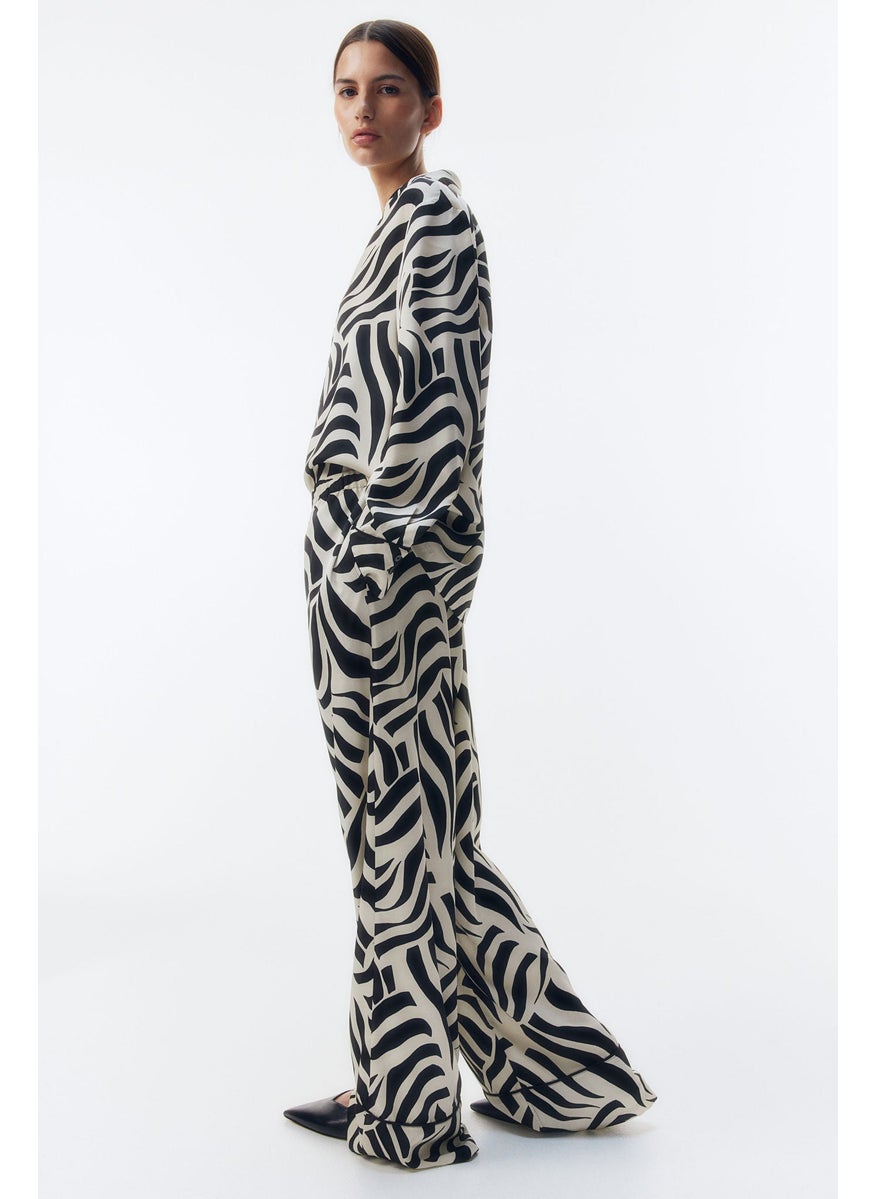 Loose-Fit Twill Trousers