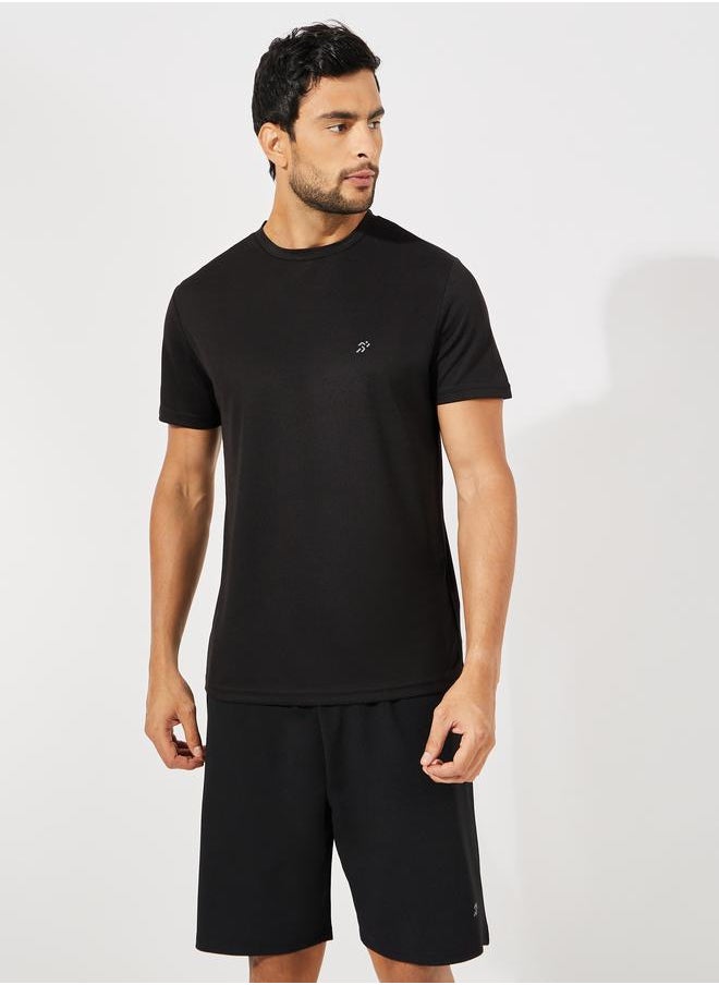 Textured T-Shirt & Shorts Sports Fitness Suit Set