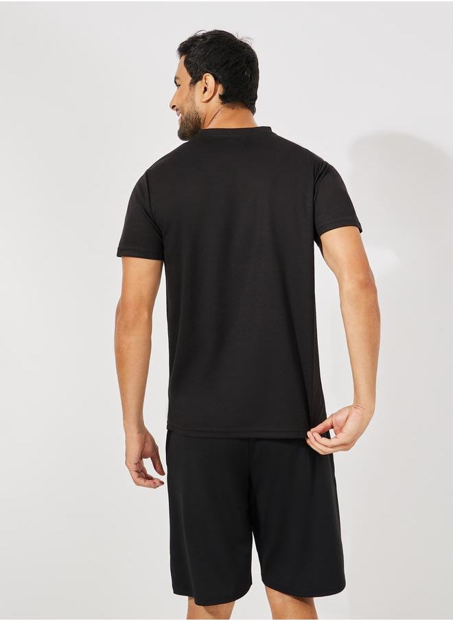 Textured T-Shirt & Shorts Sports Fitness Suit Set