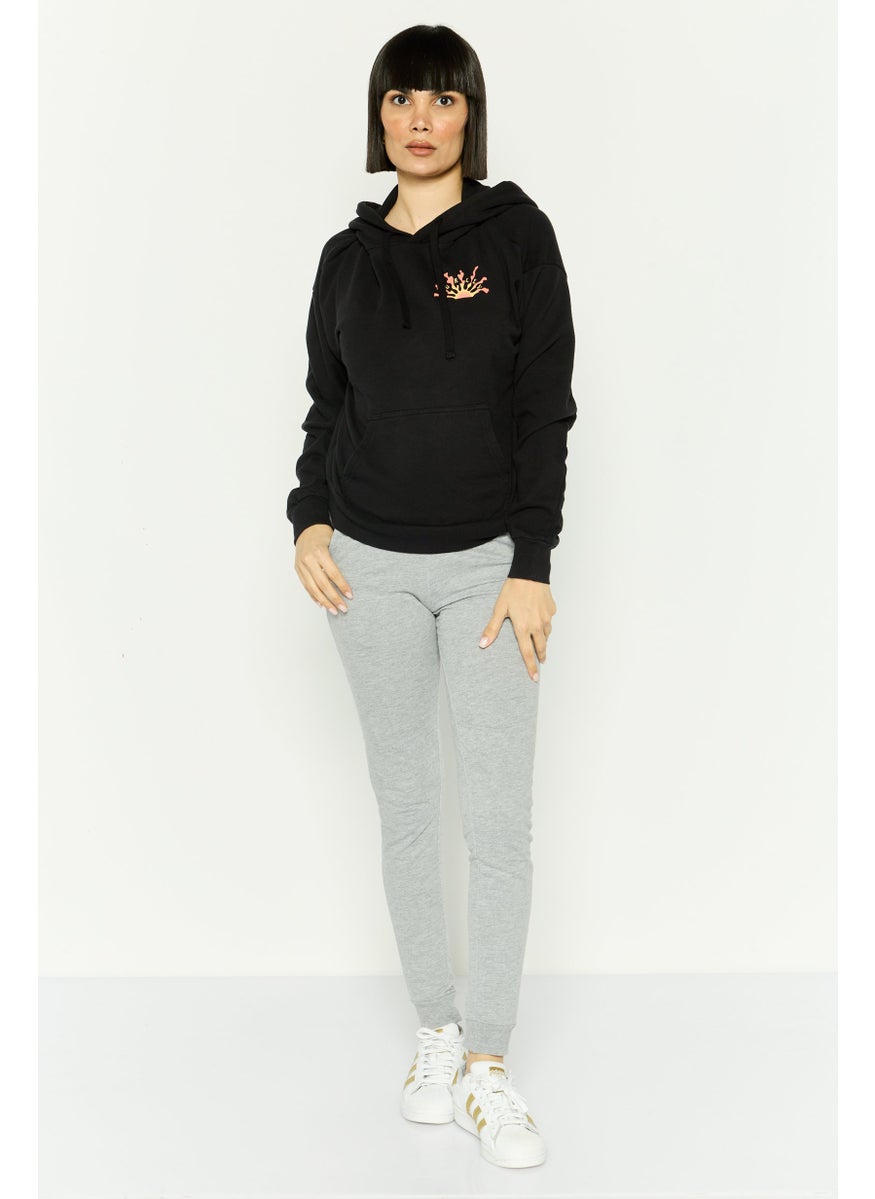 Women Sportswear Fit Outdoor Sweatshirt, Black Combo