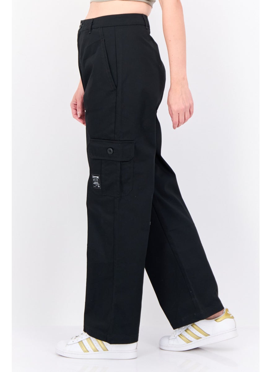 Women Relaxed Fit Outdoor Cargo Pants, Black