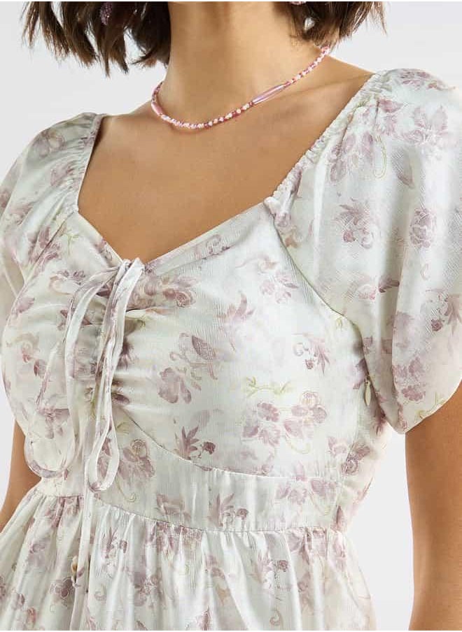 Floral Print Tiered Dress with Sweetheart Neck and Short Sleeves