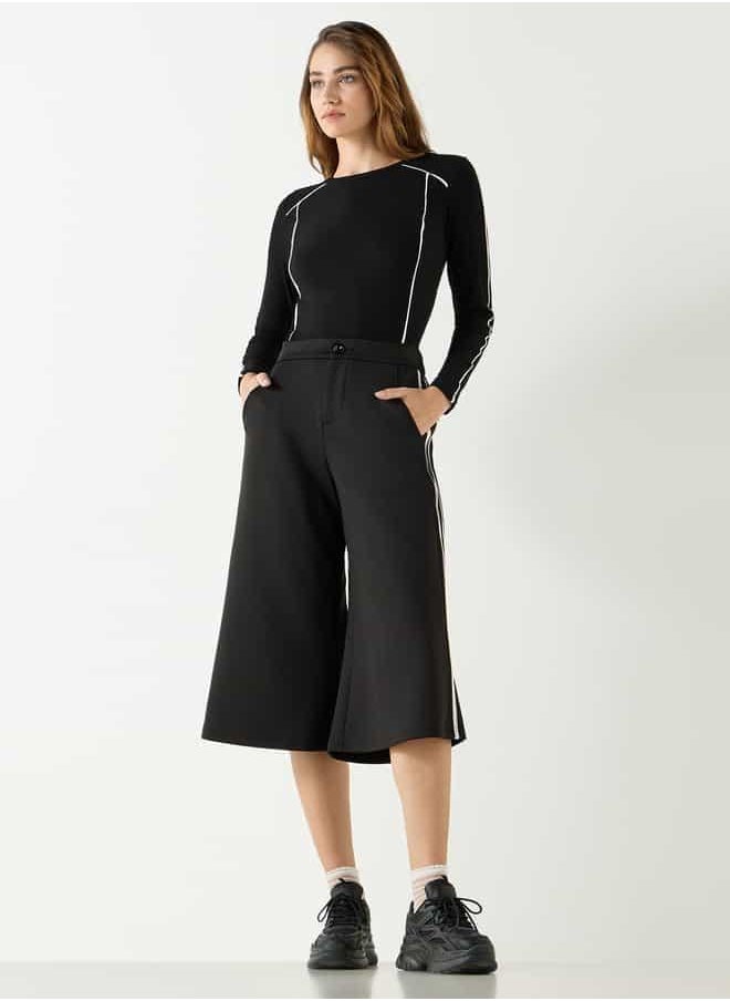 2Xtremz Ribbed Sweater with Piping Detail and Long Sleeves