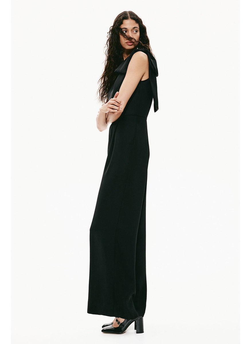 One-Shoulder Jumpsuit