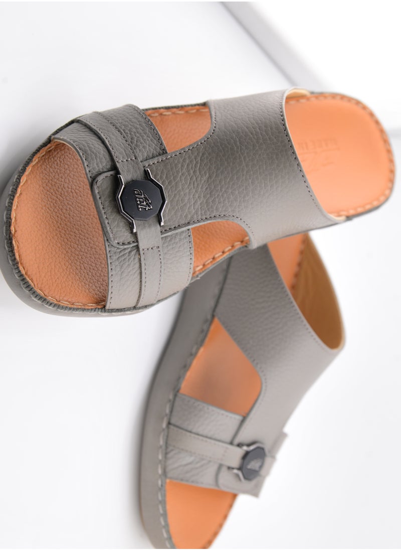 Premium Handmade Arabic Sandal | Pure Leather & PU Sole | Authentic Craftsmanship