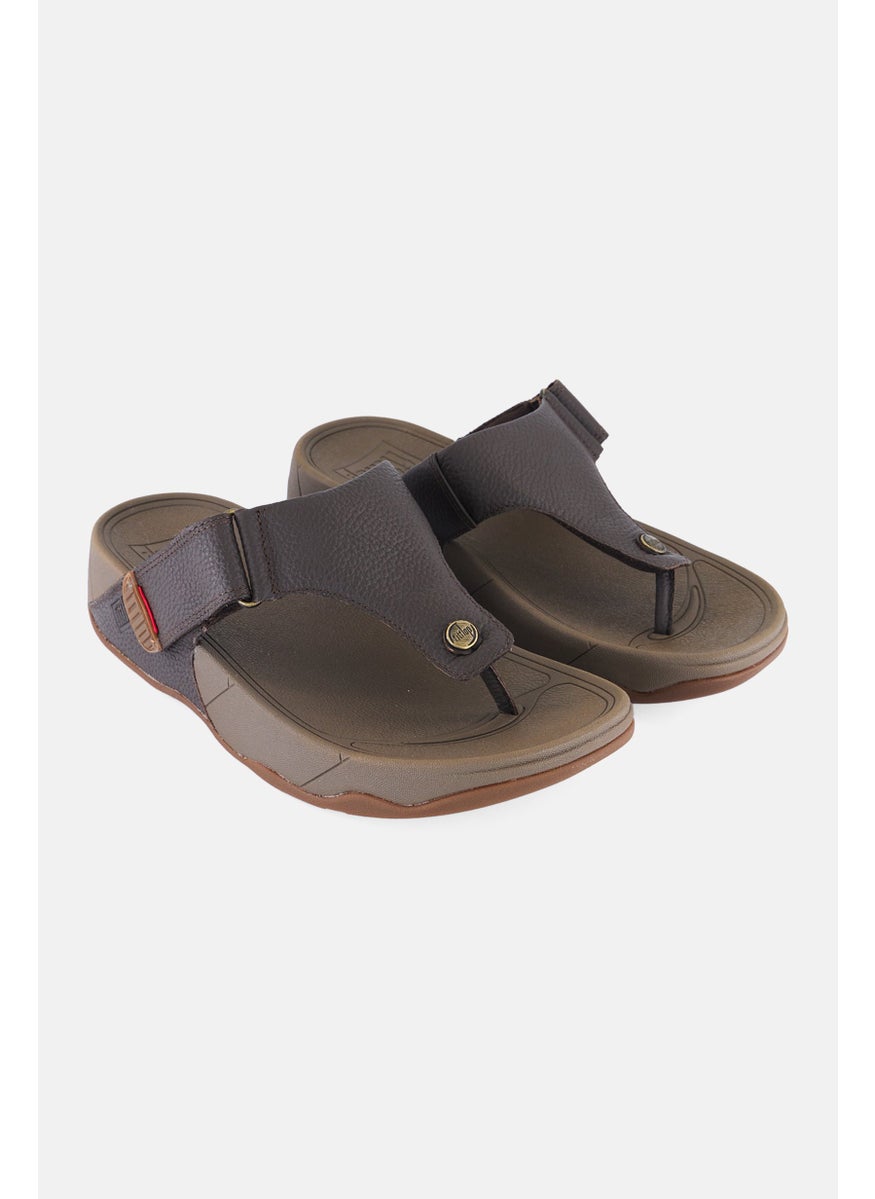 Men Trakk II Toe-Thongs Velcro Closure Sandal, Chocolate Brown